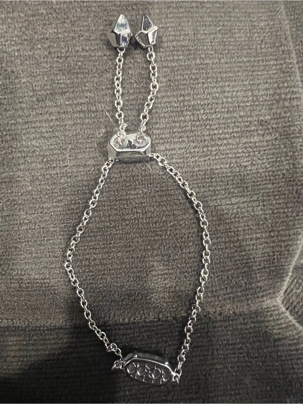 Adjustable Silver Chain Bracelet with Grey Stone